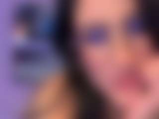 MadeleineMorales's Live Sex Cam Show