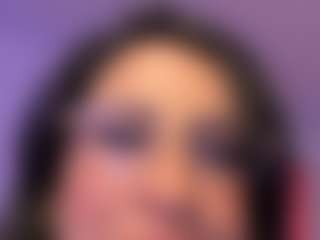 Live cam show with MadeleineMorales - Curly Hair on Dolls Live