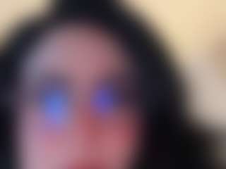 MadeleineMorales's Live Sex Cam Show