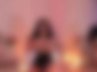 MadeleineMorales's Live Sex Cam Show