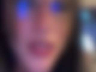 MadeleineMorales's Live Sex Cam Show