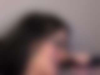 MadeleineMorales's Live Sex Cam Show