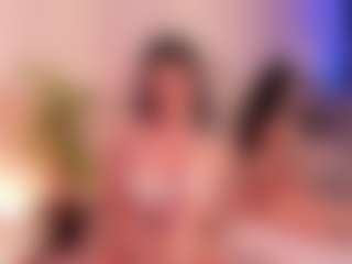 MadeleineMorales's Live Sex Cam Show