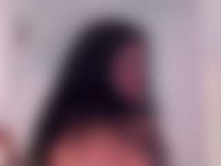 MadeleineMorales's Live Sex Cam Show
