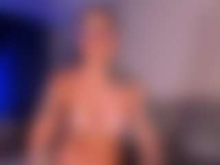 MadeleineMorales's Live Sex Cam Show