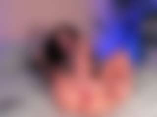 MadeleineMorales's Live Sex Cam Show