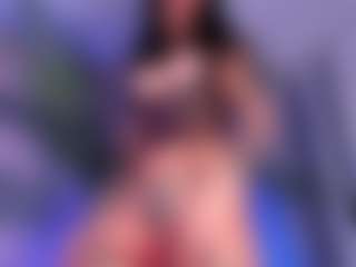 MadeleineMorales's Live Sex Cam Show