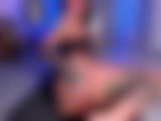 MadeleineMorales's Live Sex Cam Show