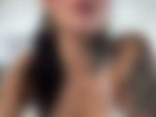 MadeleineMorales's Live Sex Cam Show