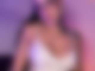 MadeleineMorales's Live Sex Cam Show
