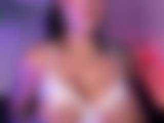 MadeleineMorales's Live Sex Cam Show