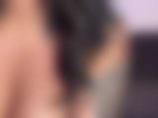 MadeleineMorales's Live Sex Cam Show