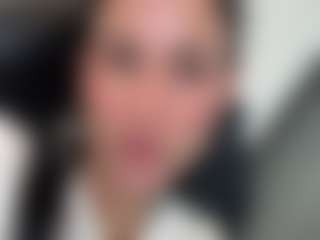 MadeleineMorales's Live Sex Cam Show