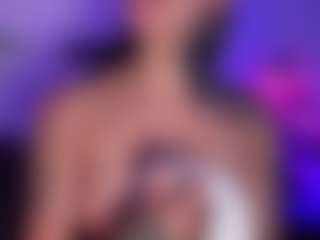 MadeleineMorales's Live Sex Cam Show