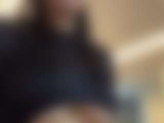 Live cam show with MadeleineMorales - Fuck on Camming Site