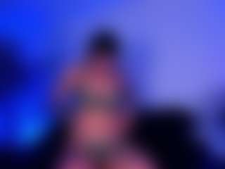 MadeleineMorales's Live Sex Cam Show