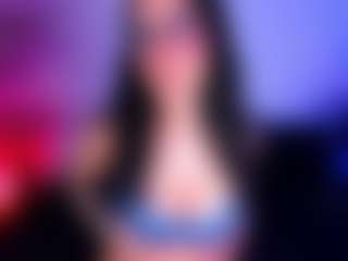 MadeleineMorales's Live Sex Cam Show