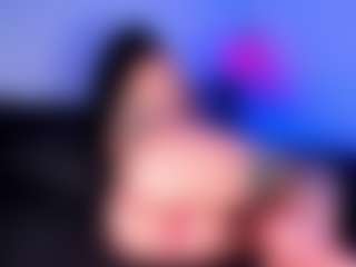 MadeleineMorales's Live Sex Cam Show