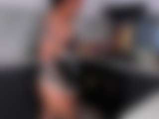 MadeleineMorales's Live Sex Cam Show