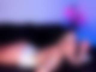 MadeleineMorales's Live Sex Cam Show