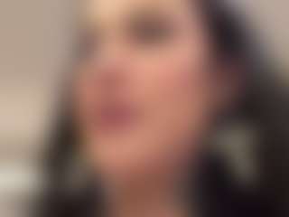 MadeleineMorales's Live Sex Cam Show