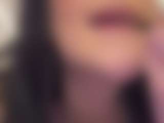 MadeleineMorales's Live Sex Cam Show