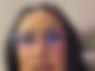 MadeleineMorales's Live Sex Cam Show