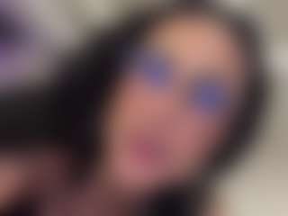 MadeleineMorales's Live Sex Cam Show