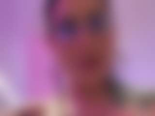 MadeleineMorales's Live Sex Cam Show