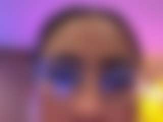 MadeleineMorales's Live Sex Cam Show