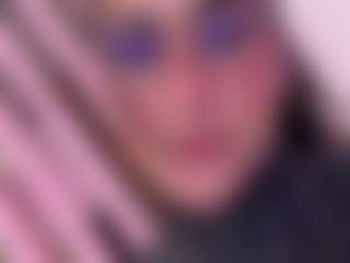 MadeleineMorales's Live Sex Cam Show