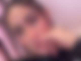 MadeleineMorales's Live Sex Cam Show