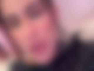 MadeleineMorales's Live Sex Cam Show