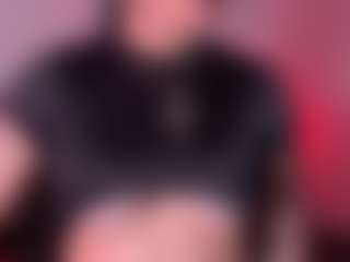 Live cam show with MadeleineMorales - Cowgirl on CamwithHer