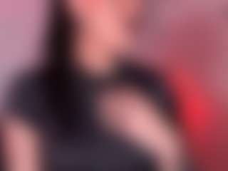 Live cam show with MadeleineMorales - Athletic Strip on Camsoda