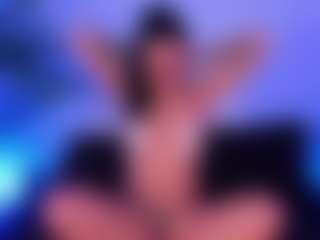 MadeleineMorales's Live Sex Cam Show