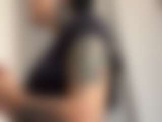 MadeleineMorales's Live Sex Cam Show