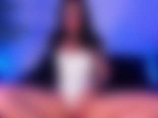 MadeleineMorales's Live Sex Cam Show