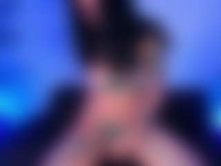 MadeleineMorales's Live Sex Cam Show