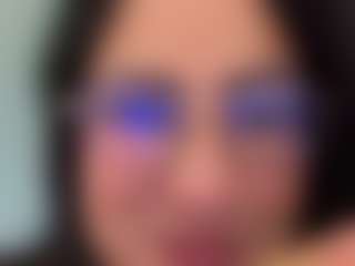 MadeleineMorales's Live Sex Cam Show