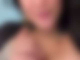 MadeleineMorales's Live Sex Cam Show