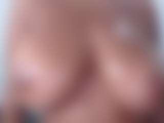 alanajonees's Live Sex Cam Show