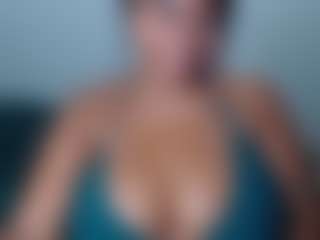 Live cam show with alanajonees - Ebony HD on Camsoda