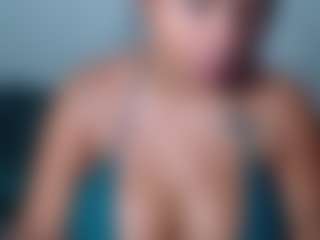 Live cam show with alanajonees - Brown Hair on Camsoda