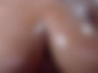 alanajonees's Live Sex Cam Show