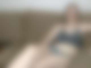 Live cam show with alexbixxx - Brown Hair on TottyGirls