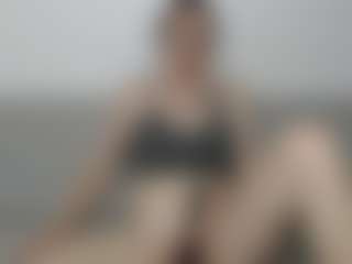 Live cam show with alexbixxx - Small Tits on Uber Horny