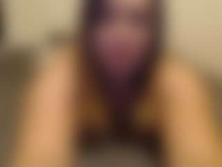 Live cam show with Sexy Marlee - Thong on Milfs Live
