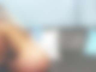 chrystalmills's Live Sex Cam Show