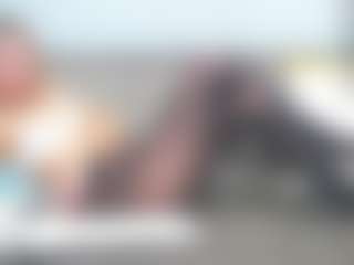 chrystalmills's Live Sex Cam Show
